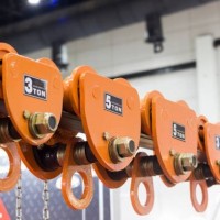 04. Geared Trolley