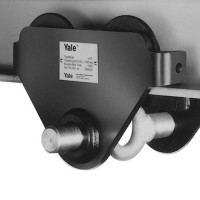 05. Yale Plain Trolley